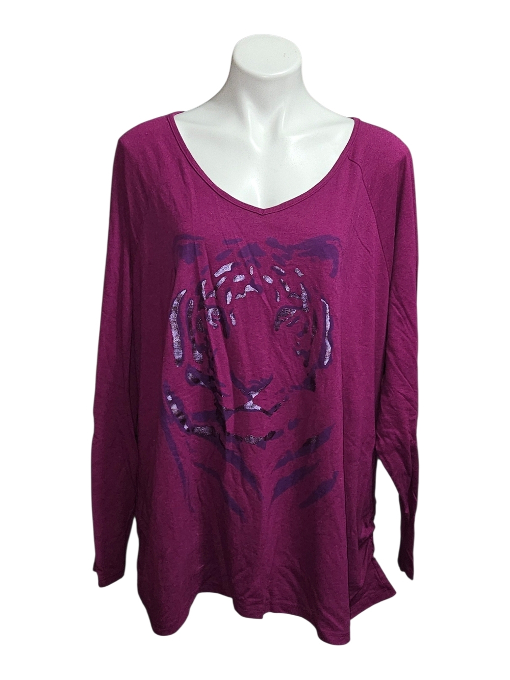 Just My Size Magenta V-Neck Long-Sleeve Top with Tiger Graphic